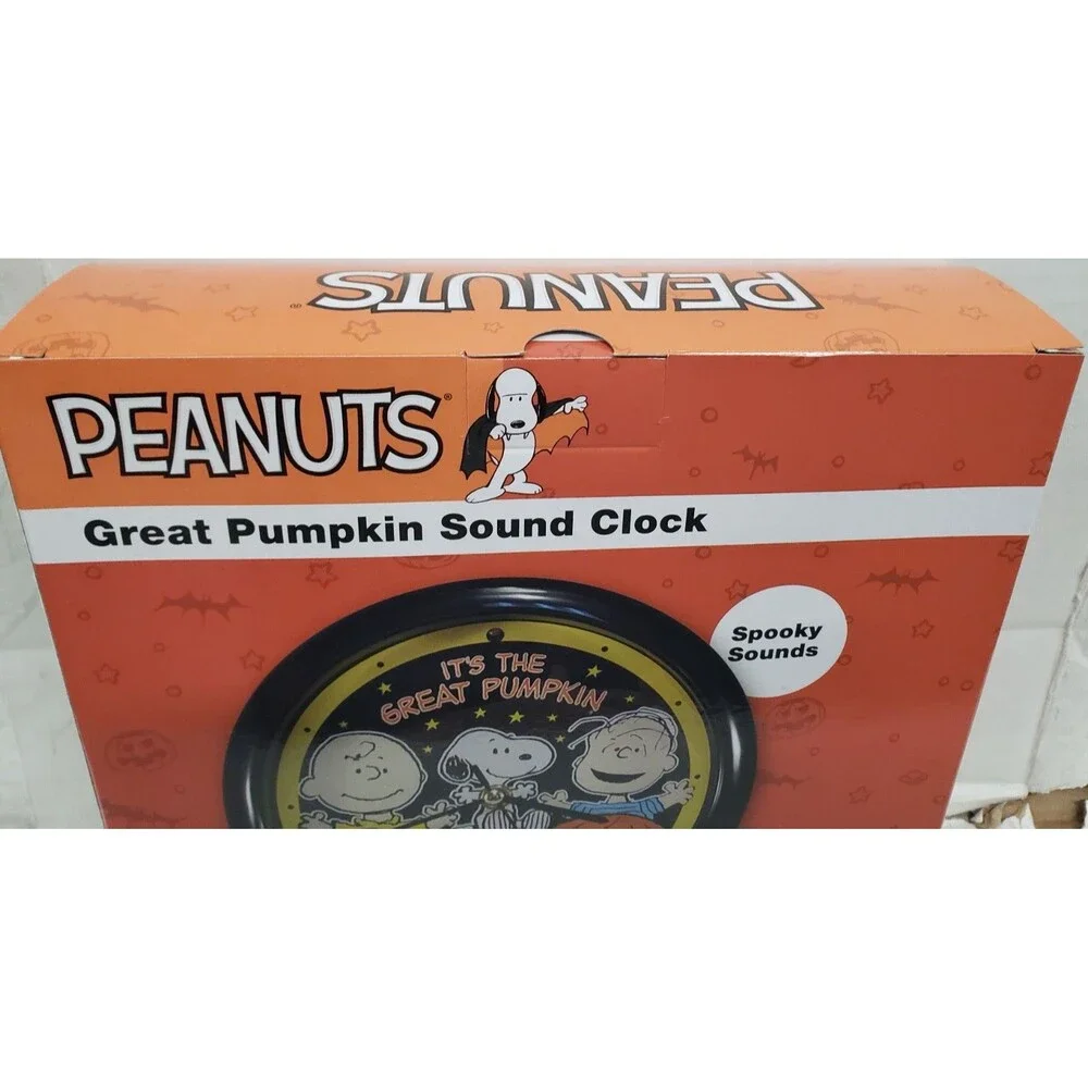 Round Plastic Spooky Sound Wall Clock (8